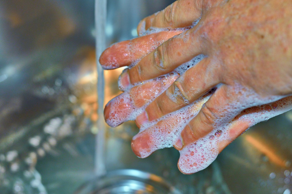 wash hands 4913636 960 720
