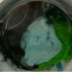 UBACITE PAR KAPI OVOGA U VEŠ MAŠINU I MIRISAĆE CIJELA KUĆA KAO PARFIMERIJA: Svi ga PRESKAČU, a bolji je od OMEKŠIVAČA UBACITE PAR KAPI OVOGA U VEŠ MAŠINU I MIRISAĆE CIJELA KUĆA KAO PARFIMERIJA: Svi ga PRESKAČU, a bolji je od OMEKŠIVAČA - featured image