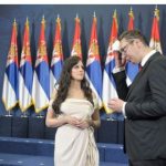 Ovdje žive ALEKSANDAR VUČIĆ I PRVA DAMA: Tamara otvorila vrata porodičnog doma, jeste li očekivali ovako nešto?! (FOTO)