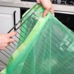 Ubaciite Rešetku Iz Rerne U Kesu I Nećete Više Morati Da Je Ribate Ubaciite Rešetku Iz Rerne U Kesu I Nećete Više Morati Da Je Ribate - featured image