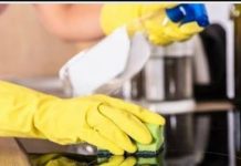 Dosla sam iz Austrije u Bosnu i zovnula komsinicu da mi počisti po kući, kada sam joj dala 10 KM pogledala me i rekla ovo… Dosla sam iz Austrije u Bosnu i zovnula komsinicu da mi počisti po kući, kada sam joj dala 10 KM pogledala me i rekla ovo… - featured image