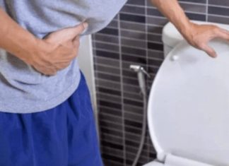 JEDAN OD PRVIH SIMPTOMA VISOKOG ŠEĆERA U KRVI pojavljuje se na WC šolji: Postoje dva načina da otkrijete problem JEDAN OD PRVIH SIMPTOMA VISOKOG ŠEĆERA U KRVI pojavljuje se na WC šolji: Postoje dva načina da otkrijete problem - featured image