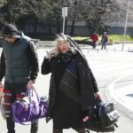 Pala na najniže grane, a do nedavno punila dvorane! Pjevačica (71) skuplja sve što nađe pored kontejnera: “Ne bih mogla da živim samo od penzije, izdao me moj glas ali i porodica” Pala na najniže grane, a do nedavno punila dvorane! Pjevačica (71) skuplja sve što nađe pored kontejnera: “Ne bih mogla da živim samo od penzije, izdao me moj glas ali i porodica” - featured image