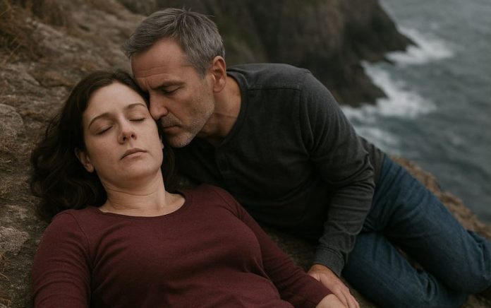 Moja vlastita kći gurnula nas je s litice i dok sam ležala na kamenju, slomljenih kostiju i s krvlju koja mi je curila niz lice… - featured image