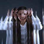 AKO TE NEŠTO MUČI I BOLI, ĆUTI: Evo zašto nikome ne treba pričati o svojim PROBLEMIMA AKO TE NEŠTO MUČI I BOLI, ĆUTI: Evo zašto nikome ne treba pričati o svojim PROBLEMIMA - featured image