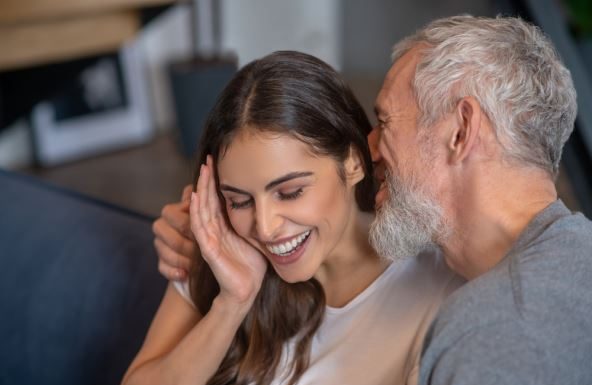 Kako pametna žena natjera muškarca da mu nedostaje Kako pametna žena natjera muškarca da mu nedostaje - featured image