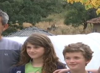 Slaviša je oženio Albanku, skućili se, blizance mu rodila: Sve je bilo idilično dok komšije nisu saznale šta se dešava u kući Slaviša je oženio Albanku, skućili se, blizance mu rodila: Sve je bilo idilično dok komšije nisu saznale šta se dešava u kući - featured image