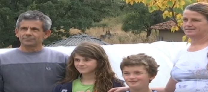 Slaviša je oženio Albanku, skućili se, blizance mu rodila: Sve je bilo idilično dok komšije nisu saznale šta se dešava u kući - featured image