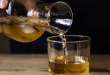 NAJBOLJI ČISTAČ JETRE: Uzmite gutljaj na prazan stomak i crijeva će raditi kao sat, zaboravit ćete na loše varenje NAJBOLJI ČISTAČ JETRE: Uzmite gutljaj na prazan stomak i crijeva će raditi kao sat, zaboravit ćete na loše varenje - featured image