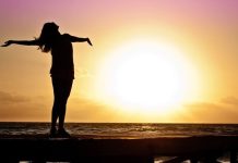 AKO SE ŽRTVUJETE ZA SVE, A NIKO TO NE VIDI: Kažite sebi OVU REČENICU i sudbina će se okrenuti na bolje preko noći AKO SE ŽRTVUJETE ZA SVE, A NIKO TO NE VIDI: Kažite sebi OVU REČENICU i sudbina će se okrenuti na bolje preko noći - featured image