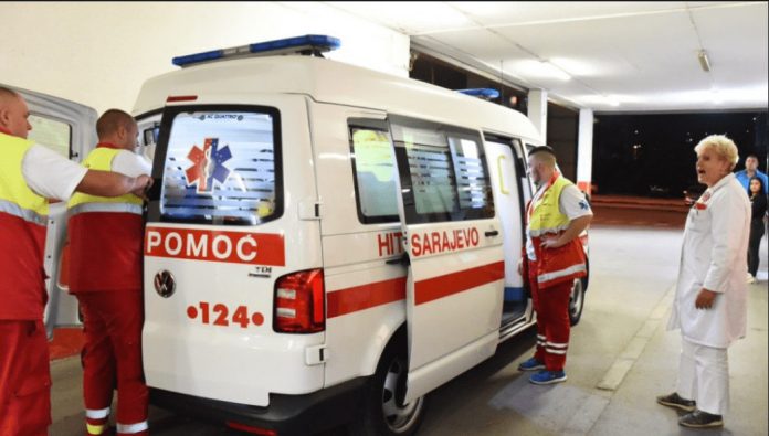 TRAGEDIJA: Dijete pojelo ZAČIN kojeg svi imamo u kuhinji i UMRO!!Ukoliko ga imate u kuhinji odmah ga bacite….. - featured image