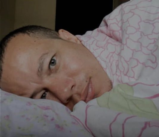 Šta zapravo znači ako supružnici spavaju u odvojenim krevetima, prema psihologiji Šta zapravo znači ako supružnici spavaju u odvojenim krevetima, prema psihologiji - featured image