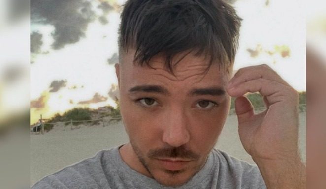 NISMO VIŠE MOGLI DA ĆUTIMO!“ – Komšije iznijele VELIKU tajnu o Milanu Stankoviću! znali smo da nije baš sav svoj (FOTO) NISMO VIŠE MOGLI DA ĆUTIMO!“ – Komšije iznijele VELIKU tajnu o Milanu Stankoviću! znali smo da nije baš sav svoj (FOTO) - featured image