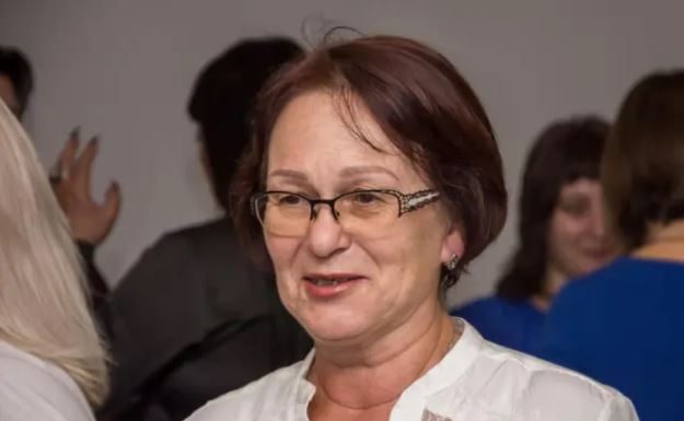 Gordana došla iz Švedske posle 30 godina na svadbu sestrića: Tetka htela sve da zadivi, pa samu sebe neviđeno osramotila Gordana došla iz Švedske posle 30 godina na svadbu sestrića: Tetka htela sve da zadivi, pa samu sebe neviđeno osramotila - featured image