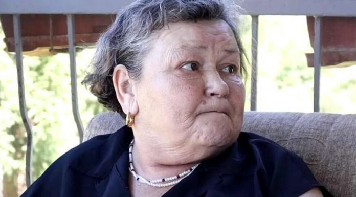 “Bačenu bebu sam uzela, ODGAJALA JE 6 GODINA, pa su mi je ukrali iz dvorišta” Paša je mislila da više nikada neće vidjeti djevojčicu, a onda je nakon 15 GODINA STIGAO POZIV “Bačenu bebu sam uzela, ODGAJALA JE 6 GODINA, pa su mi je ukrali iz dvorišta” Paša je mislila da više nikada neće vidjeti djevojčicu, a onda je nakon 15 GODINA STIGAO POZIV - featured image