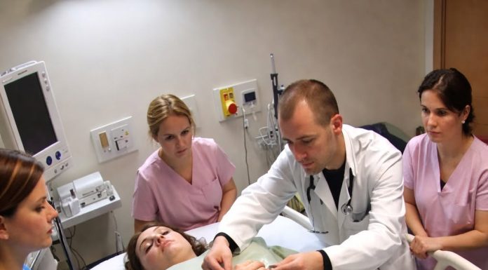Dok je mijenjao zavoje mladoj ženi koja je više od pet mjeseci bila u komi, ljekar je sa užasom primijetio da joj je stomak iz dana u dan sve veći. Kada su provjerili rezultate nalaza, ljekari su ostali potpuno šokirani 😲😱 Dok je mijenjao zavoje mladoj ženi koja je više od pet mjeseci bila u komi, ljekar je sa užasom primijetio da joj je stomak iz dana u dan sve veći. Kada su provjerili rezultate nalaza, ljekari su ostali potpuno šokirani 😲😱 - featured image